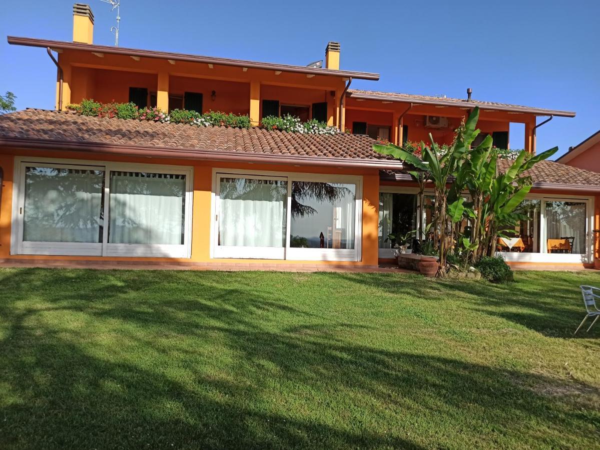 Agriturismo La Quiete Roncofreddo Ngoại thất bức ảnh
