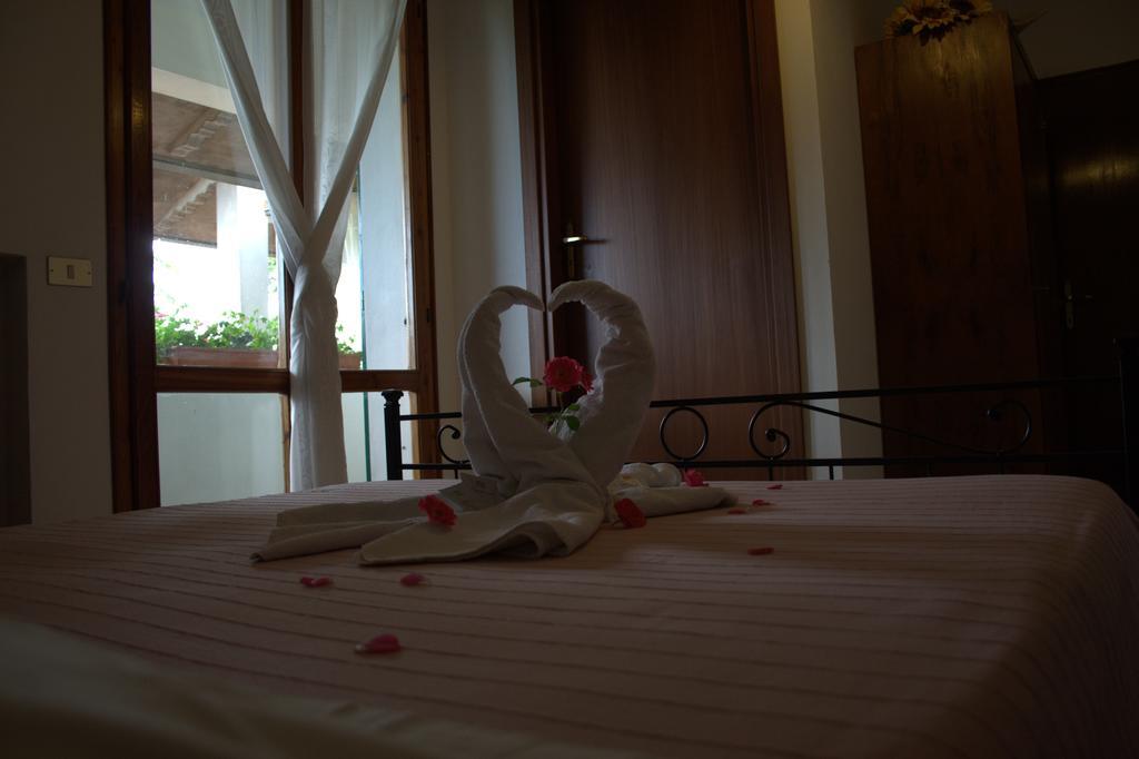 Agriturismo La Quiete Roncofreddo Phòng bức ảnh