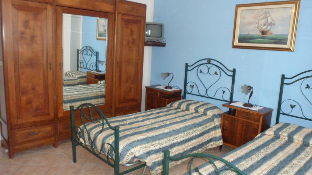Agriturismo La Quiete Roncofreddo Phòng bức ảnh