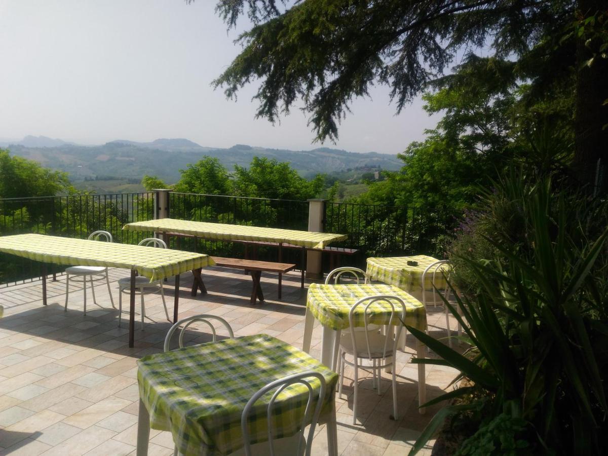 Agriturismo La Quiete Roncofreddo Ngoại thất bức ảnh