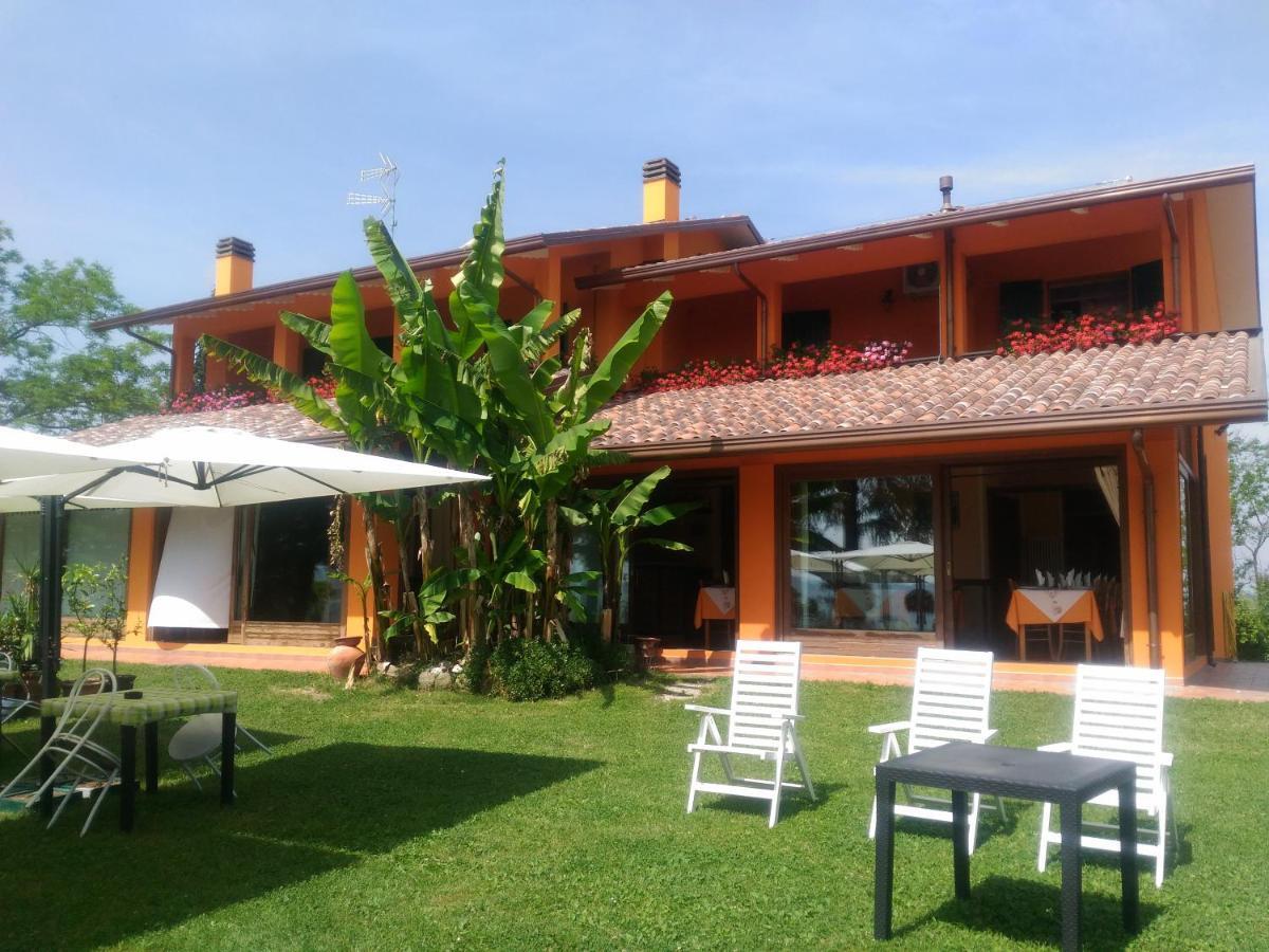 Agriturismo La Quiete Roncofreddo Ngoại thất bức ảnh